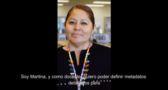 Fotograma del vídeo sobre los docentes usando el sistema EPAI.