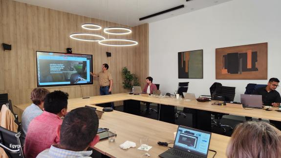 João Sarraipa presentando resultados del proyecto YachaY